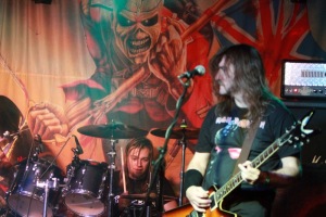 Iron Maidnem<br>Iron Maiden Tribute<br>Altes Sudhaus, Gasthaus Zum Bräu, Garching - Wald/Alz<br>10.12.2016