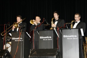 Sinatra Tribute Band & Max Neissendorfer<br>„All The Way“<br>Bürgerzentrum Burgkirchen a. d. Alz<br>30.11.2013